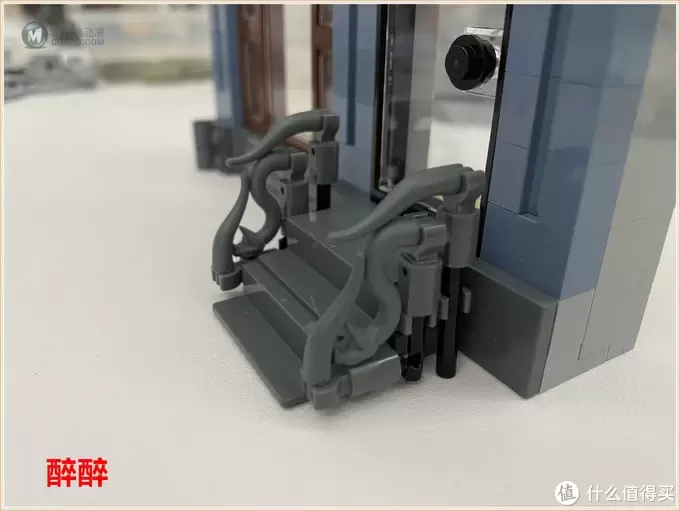 MOC 篇二十九：战前柏林式武器博物馆，与乐高艺术级结合。