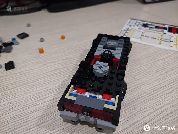 老杨的玩具仓库 篇四十：LEGO 乐高 赛车系列 75893 2018道奇挑战者和道奇战马