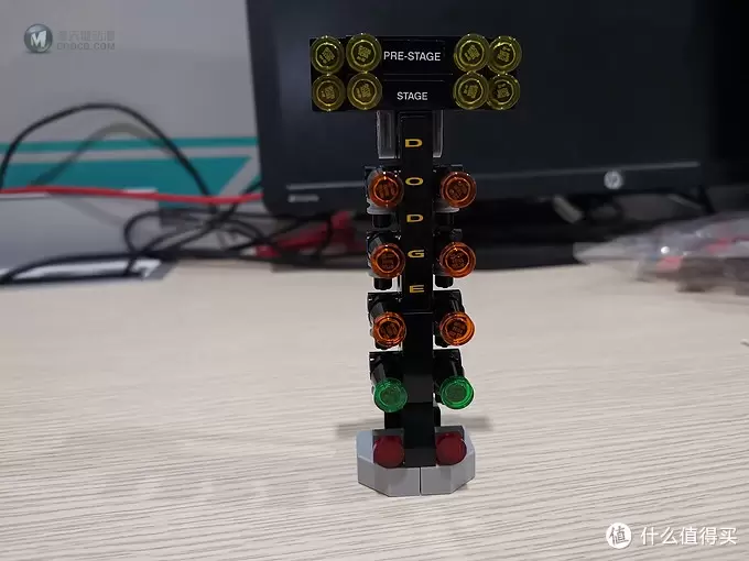 老杨的玩具仓库 篇四十：LEGO 乐高 赛车系列 75893 2018道奇挑战者和道奇战马