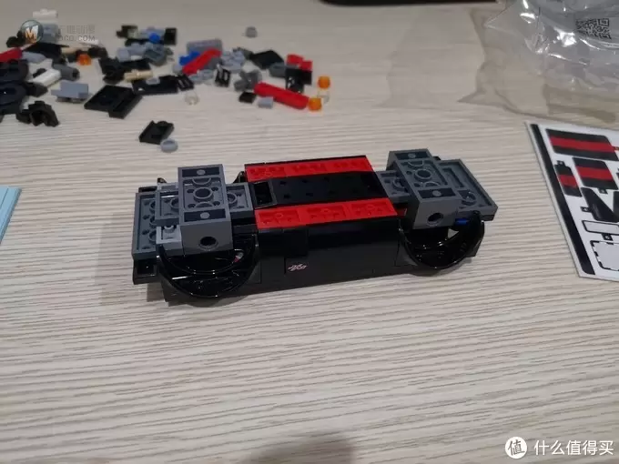 老杨的玩具仓库 篇四十：LEGO 乐高 赛车系列 75893 2018道奇挑战者和道奇战马