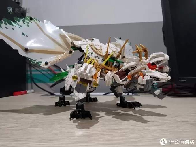 老杨的玩具仓库 篇三十八：LEGO 幻影忍者系列 70679 神龙合体 评测