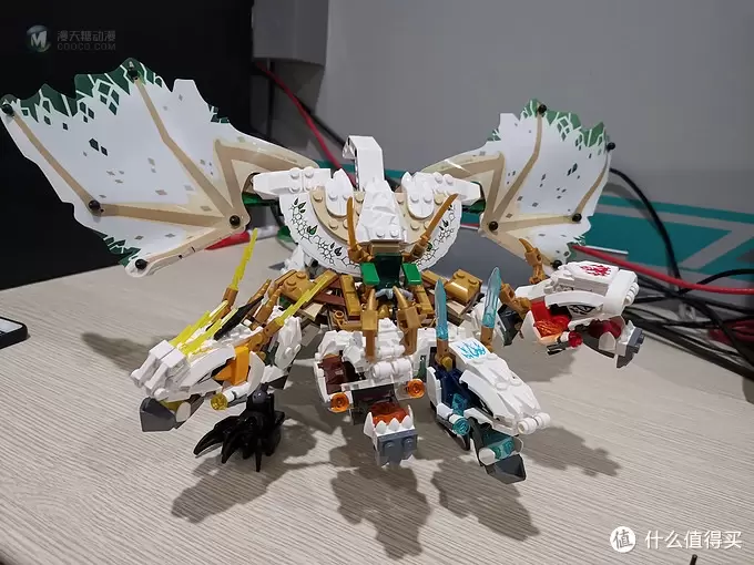 老杨的玩具仓库 篇三十八：LEGO 幻影忍者系列 70679 神龙合体 评测