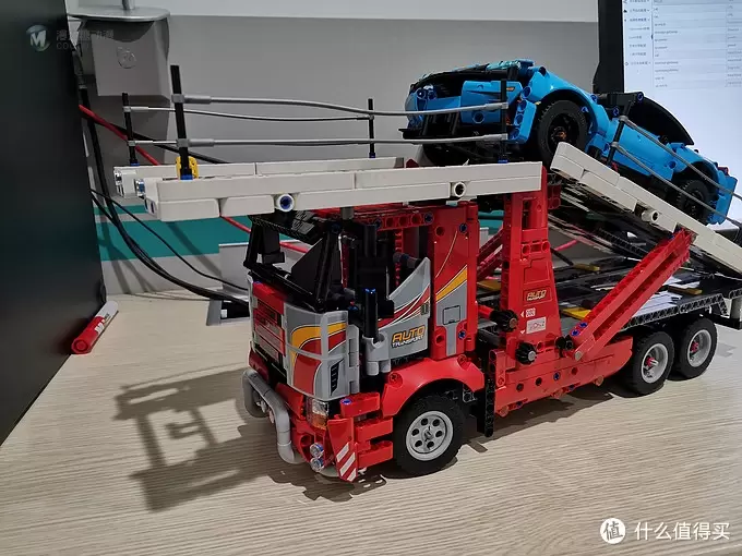 老杨的玩具仓库 篇三十二：LEGO 42098汽车运输车 大挂车 A模式