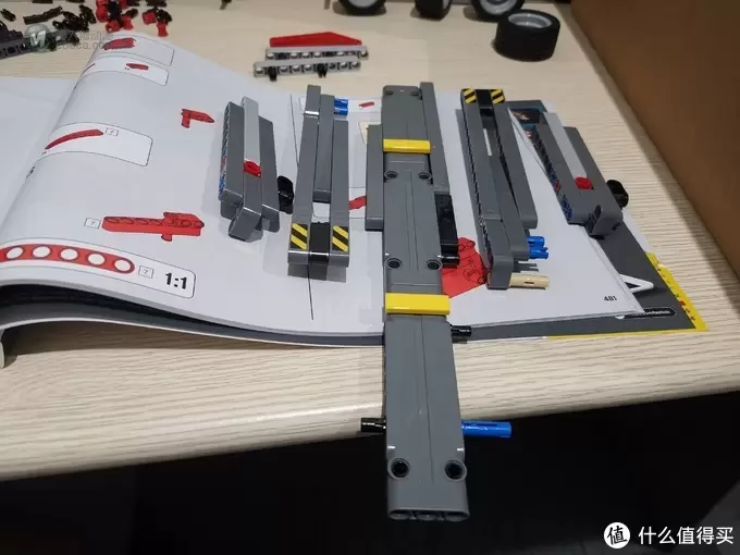 老杨的玩具仓库 篇三十二：LEGO 42098汽车运输车 大挂车 A模式