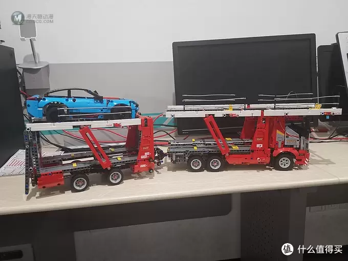 老杨的玩具仓库 篇三十二：LEGO 42098汽车运输车 大挂车 A模式