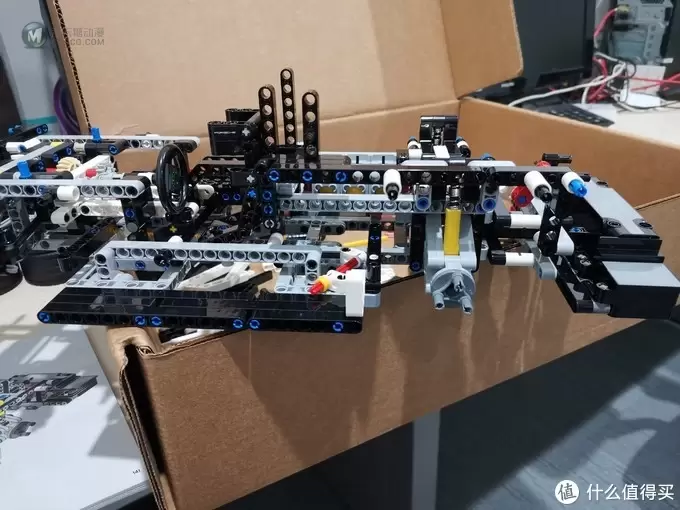 老杨的玩具仓库 篇三十一：LEGO机械组 42096保时捷911RSR评测