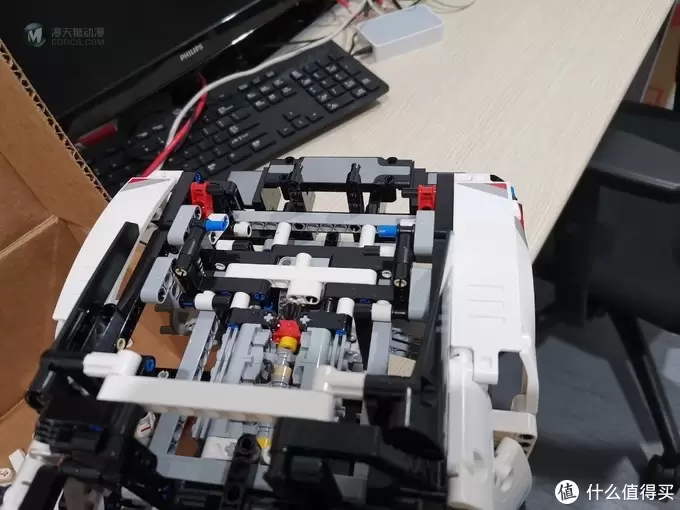 老杨的玩具仓库 篇三十一：LEGO机械组 42096保时捷911RSR评测