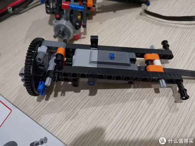 老杨的玩具仓库 篇二十九：LEGO 42099全新智能遥控四驱越野车