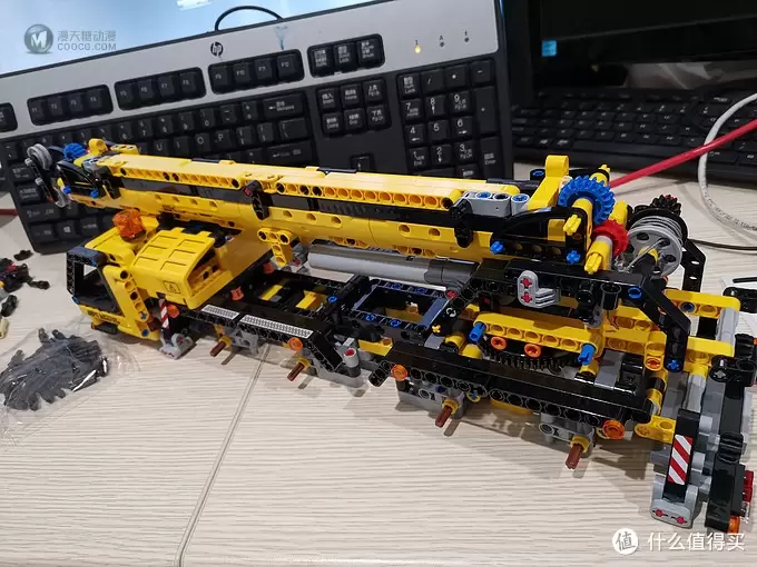 老杨的玩具仓库 篇二十七：LEGO 42108 移动起重机