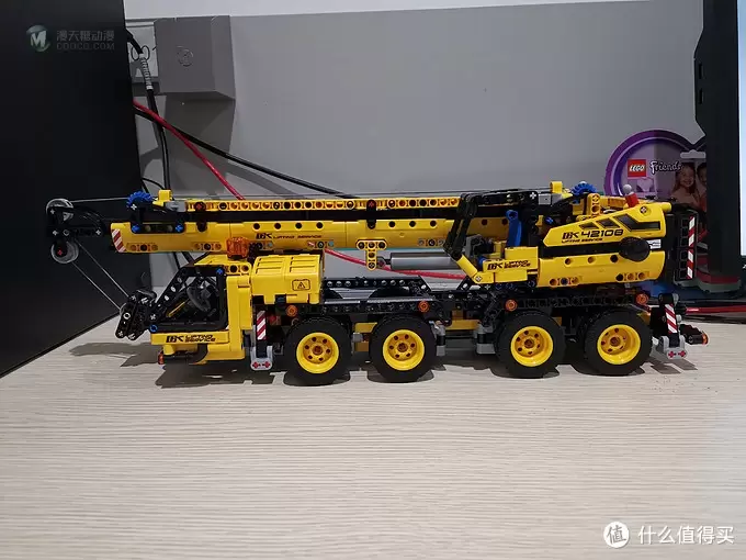 老杨的玩具仓库 篇二十七：LEGO 42108 移动起重机