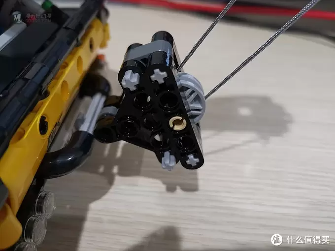 老杨的玩具仓库 篇二十七：LEGO 42108 移动起重机