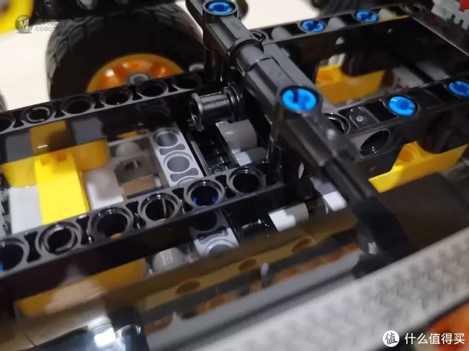 老杨的玩具仓库 篇二十七：LEGO 42108 移动起重机