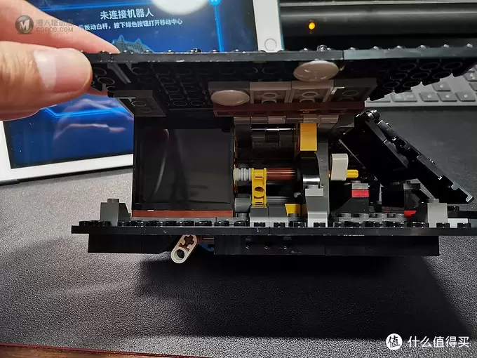 老杨的玩具仓库 篇二十三：LEGO boost 75253 机器人指挥官