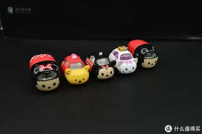 每逢特价入两个 组建TAKARA TOMY多美 mini合金车队