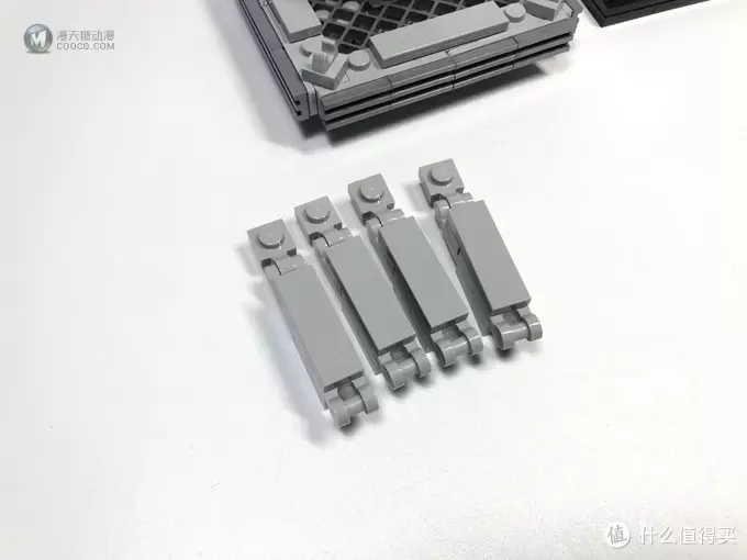 来自大妈的礼物：LEGO 乐高 拼拼乐 篇193： 建筑系列 21019 埃菲尔铁塔