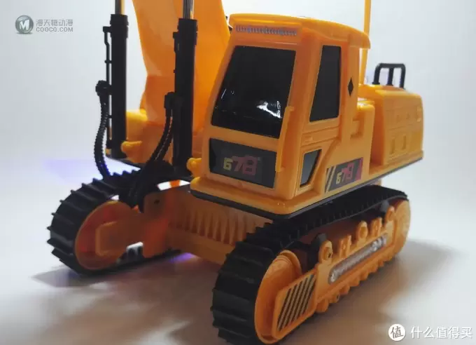 猎豹王十二通道遥控挖掘机玩具