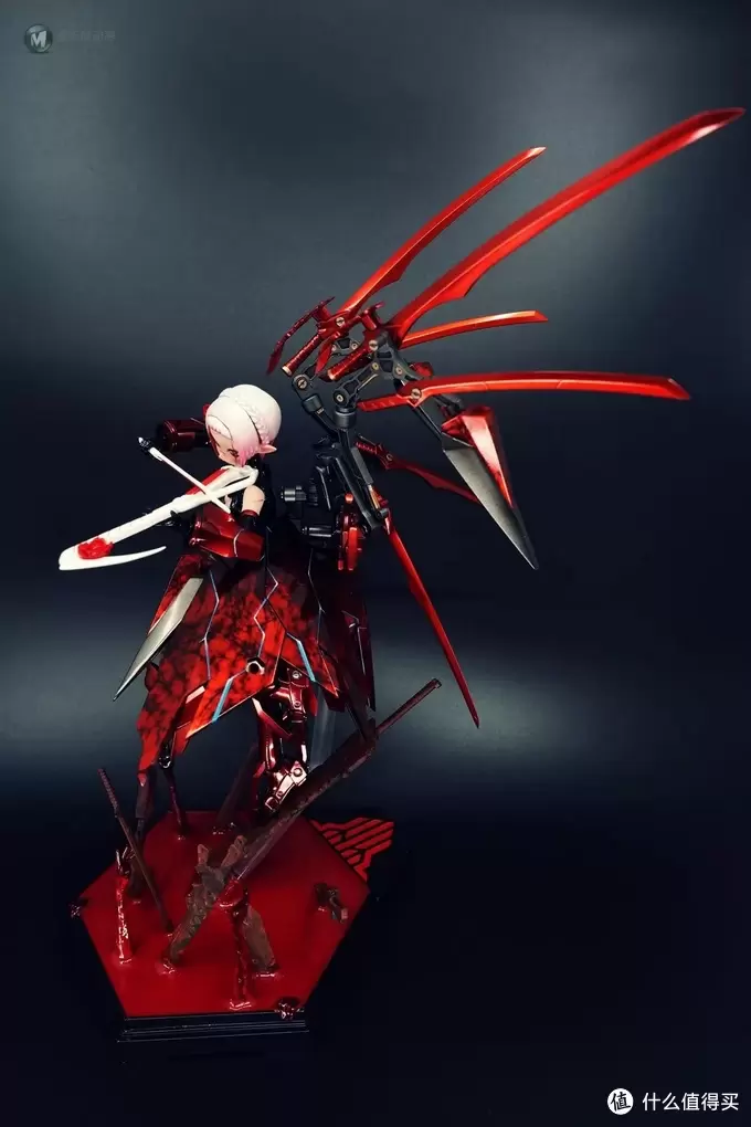 乖乖女竟改成血色召唤师，猎兵型雪绒花机娘超级改造