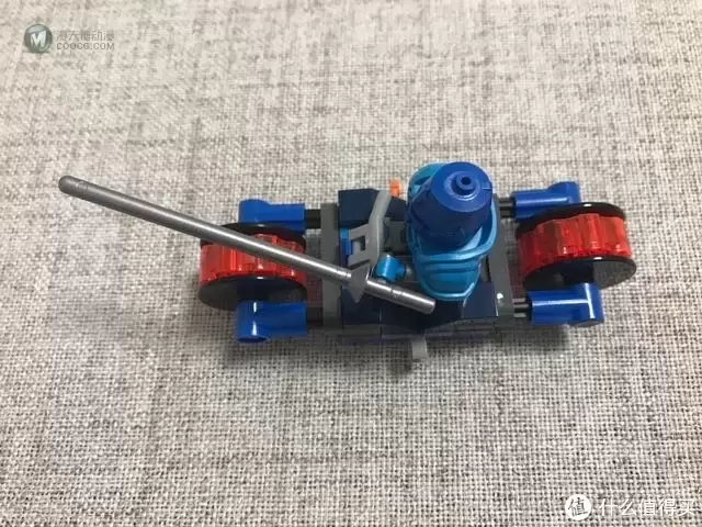 蓝色盔甲未来骑士拼砌包30376