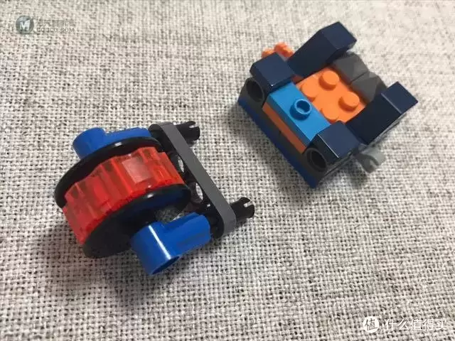 蓝色盔甲未来骑士拼砌包30376