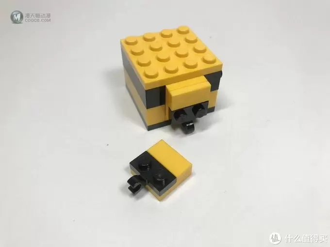 LEGO 乐高 方头仔系列 40270 情人节蜜蜂拼砌盒