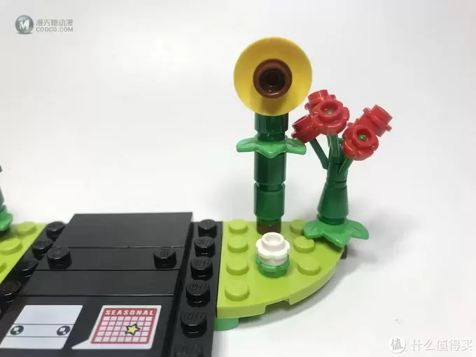 LEGO 乐高 方头仔系列 40270 情人节蜜蜂拼砌盒