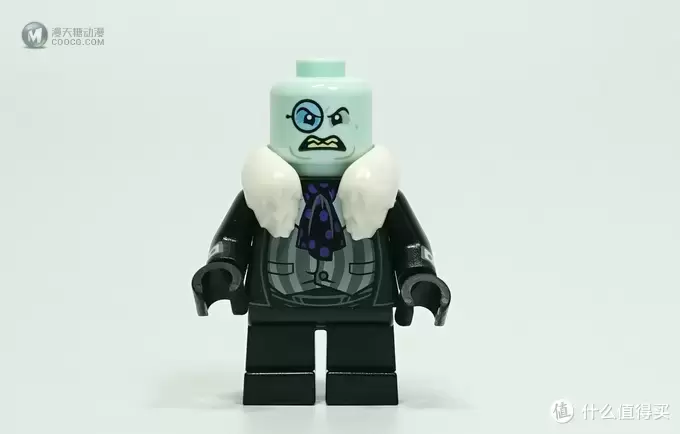 LEGO 乐高 拼拼乐 篇212：这辆车太酷了之Batman系列 70911 复古企鹅人座驾