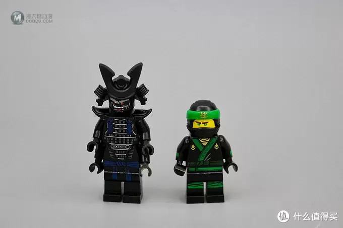 海陆大杀器：加满都竞选拉票机械鲨（LEGO70656）