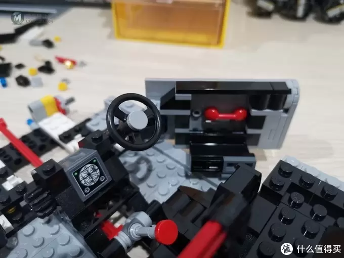 老杨的玩具仓库 篇六十一：LEGO 10262 007的酷帅座驾 阿斯顿马丁DB5