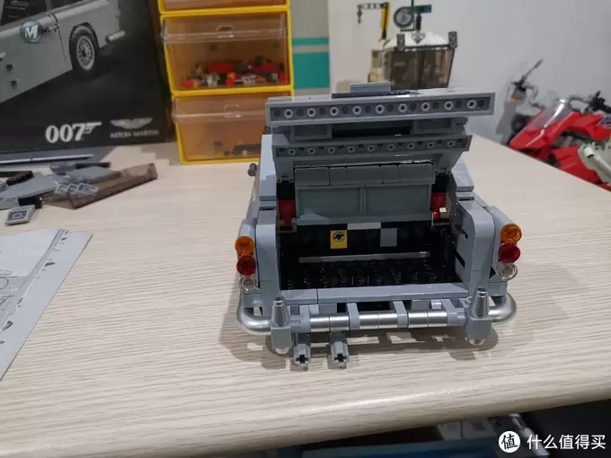 老杨的玩具仓库 篇六十一：LEGO 10262 007的酷帅座驾 阿斯顿马丁DB5