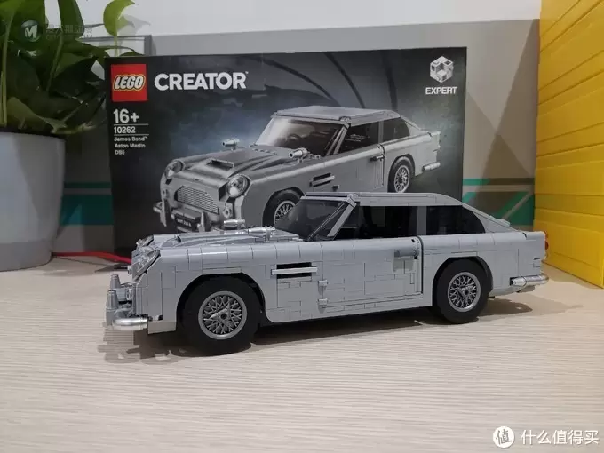 老杨的玩具仓库 篇六十一：LEGO 10262 007的酷帅座驾 阿斯顿马丁DB5