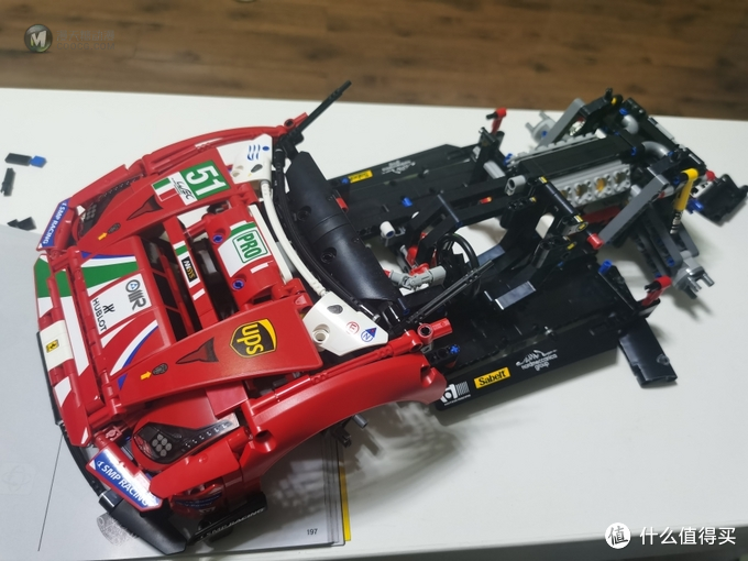 积木们 篇二十二：牛年马犇犇～乐高42125，Ferrari 488 GTE