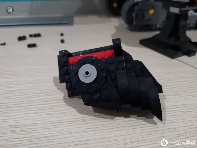 老杨的玩具仓库 篇五十：LEGO 星球大战 40周年 头盔系列 75274 钛战机驾驶员头盔 评测