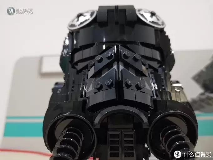 老杨的玩具仓库 篇五十：LEGO 星球大战 40周年 头盔系列 75274 钛战机驾驶员头盔 评测