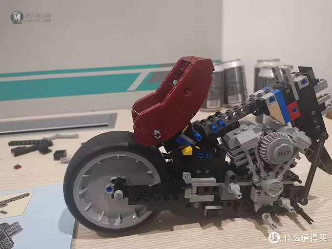 老杨的玩具仓库 篇四十六：LEGO 创意组系列 10269 哈雷肥仔摩托车 评测