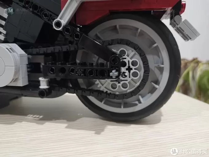 老杨的玩具仓库 篇四十六：LEGO 创意组系列 10269 哈雷肥仔摩托车 评测