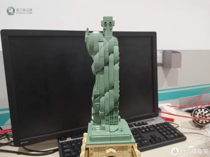 老杨的玩具仓库 篇四十三：LEGO 21042 微型建筑系列 自由女神像 评测