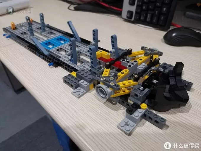 老杨的玩具仓库 篇四十一：LEGO 76139 史上最帅蝙蝠侠战车 1989 Batmobile 评测 图多杀猫