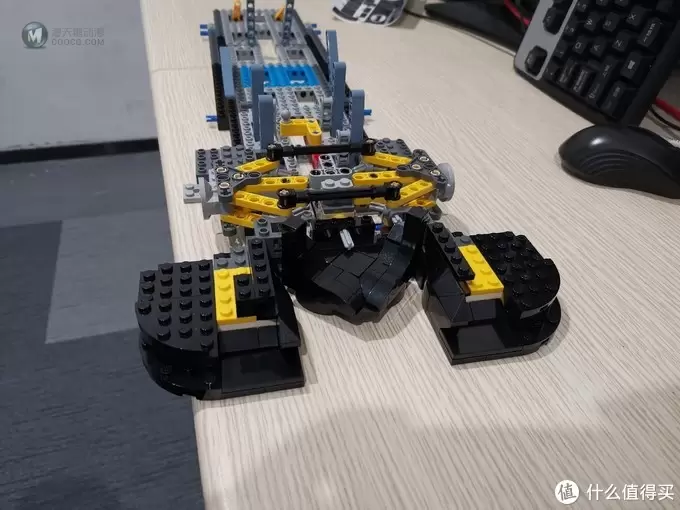 老杨的玩具仓库 篇四十一：LEGO 76139 史上最帅蝙蝠侠战车 1989 Batmobile 评测 图多杀猫