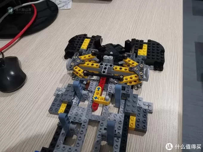 老杨的玩具仓库 篇四十一：LEGO 76139 史上最帅蝙蝠侠战车 1989 Batmobile 评测 图多杀猫