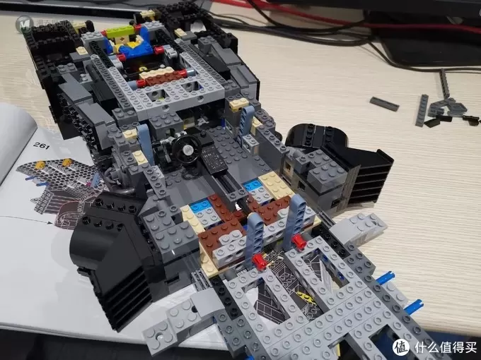 老杨的玩具仓库 篇四十一：LEGO 76139 史上最帅蝙蝠侠战车 1989 Batmobile 评测 图多杀猫