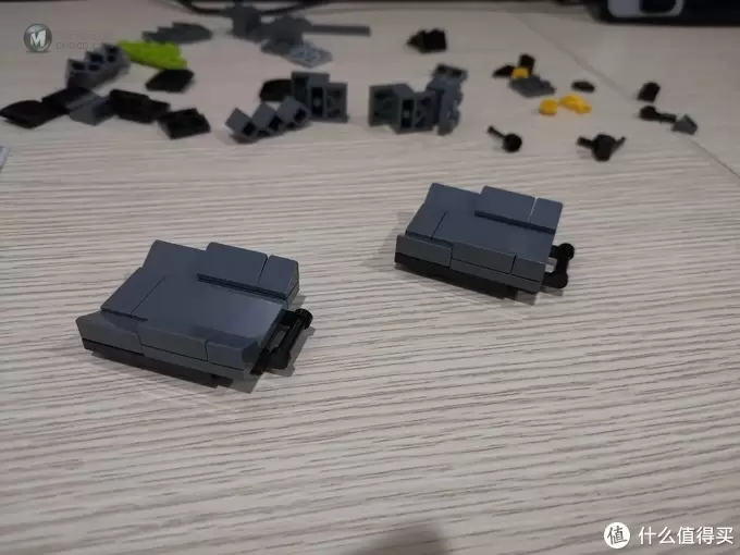 老杨的玩具仓库 篇四十一：LEGO 76139 史上最帅蝙蝠侠战车 1989 Batmobile 评测 图多杀猫