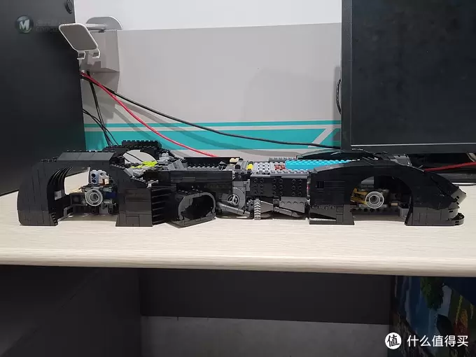 老杨的玩具仓库 篇四十一：LEGO 76139 史上最帅蝙蝠侠战车 1989 Batmobile 评测 图多杀猫