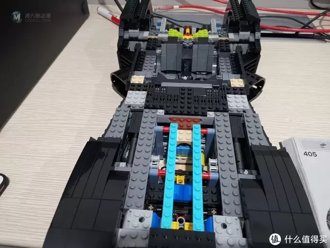 老杨的玩具仓库 篇四十一：LEGO 76139 史上最帅蝙蝠侠战车 1989 Batmobile 评测 图多杀猫