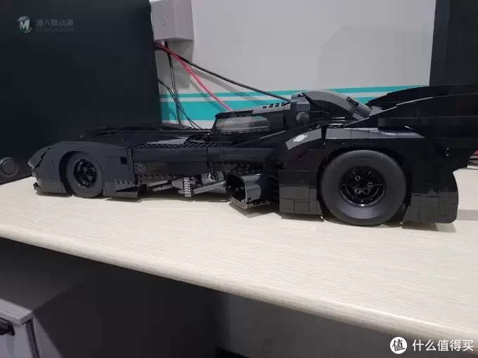 老杨的玩具仓库 篇四十一：LEGO 76139 史上最帅蝙蝠侠战车 1989 Batmobile 评测 图多杀猫