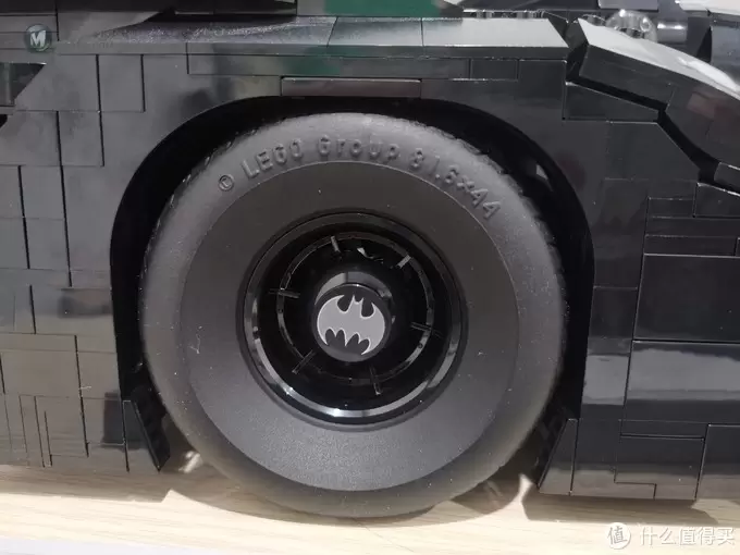 老杨的玩具仓库 篇四十一：LEGO 76139 史上最帅蝙蝠侠战车 1989 Batmobile 评测 图多杀猫