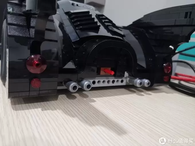 老杨的玩具仓库 篇四十一：LEGO 76139 史上最帅蝙蝠侠战车 1989 Batmobile 评测 图多杀猫