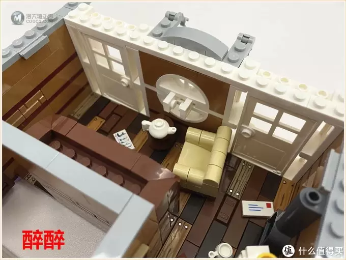 MOC 篇二十八：艺术-可以用积木表达 Fine Arts Shop & Newsagent's-美术商店与报摊