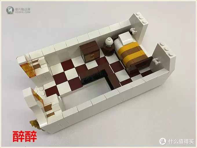 MOC 篇二十八：艺术-可以用积木表达 Fine Arts Shop & Newsagent's-美术商店与报摊