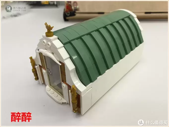 MOC 篇二十八：艺术-可以用积木表达 Fine Arts Shop & Newsagent's-美术商店与报摊