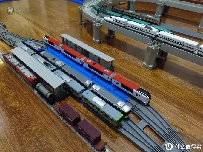 “仙后座”号寝台特急列车（北斗星色特别版）